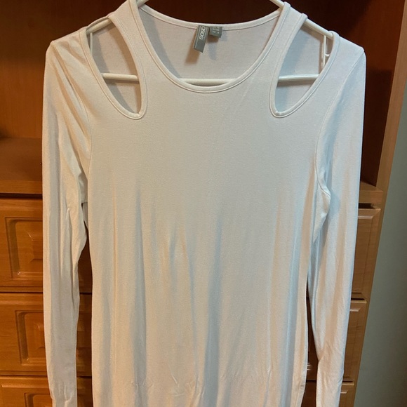 ASOS white long sleeve dress - Picture 3 of 3